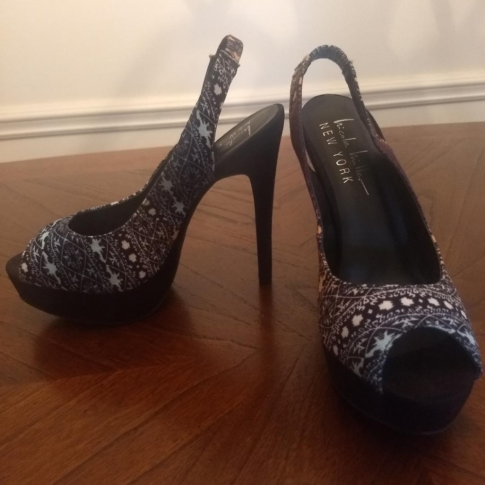 Nicole Miller Abstract Print Women Shoes Sz 7.5